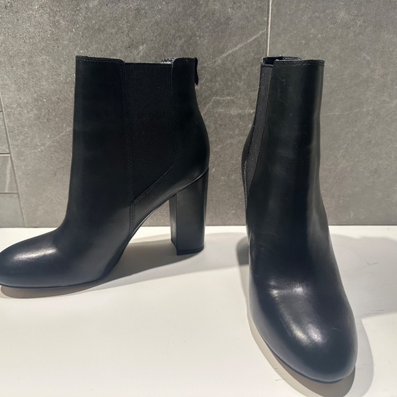 Sam Edelman Case Boots - Picture 2 of 6